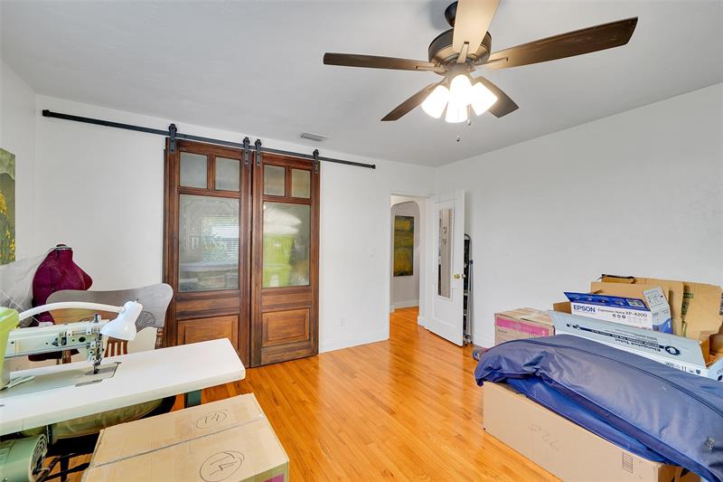 Image 46 of 97 For 1438 Fletcher St
