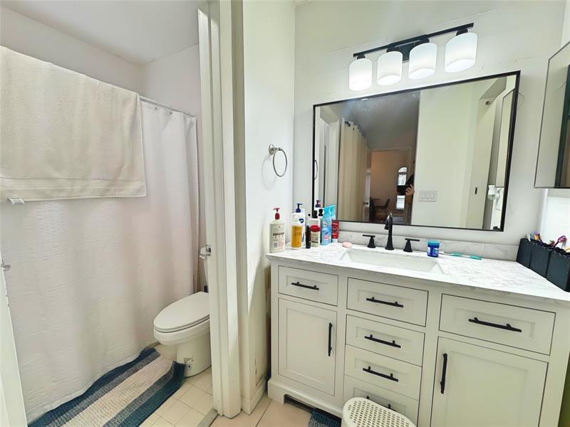 Image 9 of 10 For 8007 71st Ct