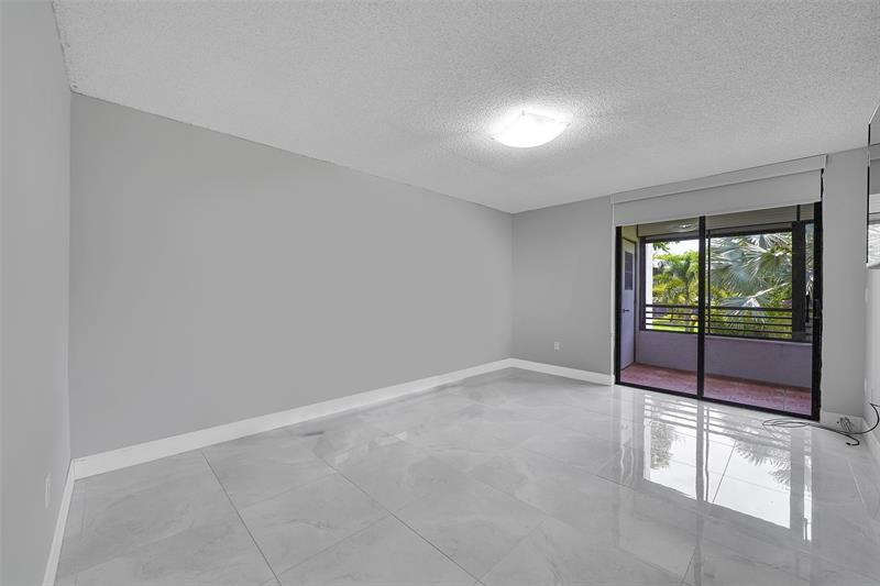 Image 29 of 42 For 1460 Sheridan St  17d
