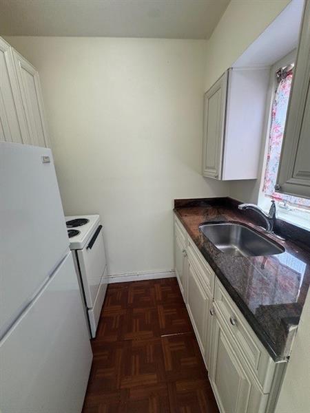 Image 3 of 11 For 1705 Moffett St  C