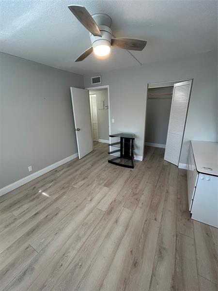 Image 5 of 22 For 1230 Old Boynton Rd  214