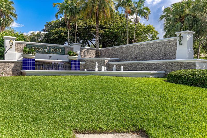 Details for 9998 Belfort Cir  9998, Tamarac, FL 33321