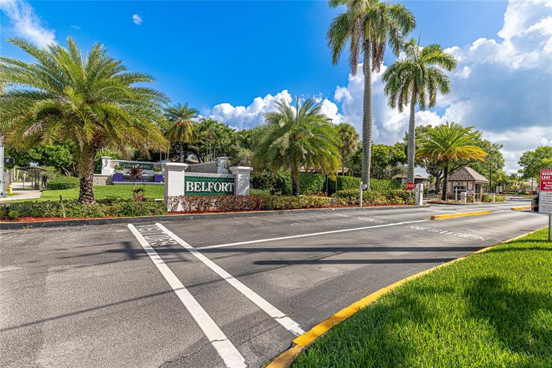 Image 22 of 29 For 9998 Belfort Cir  9998