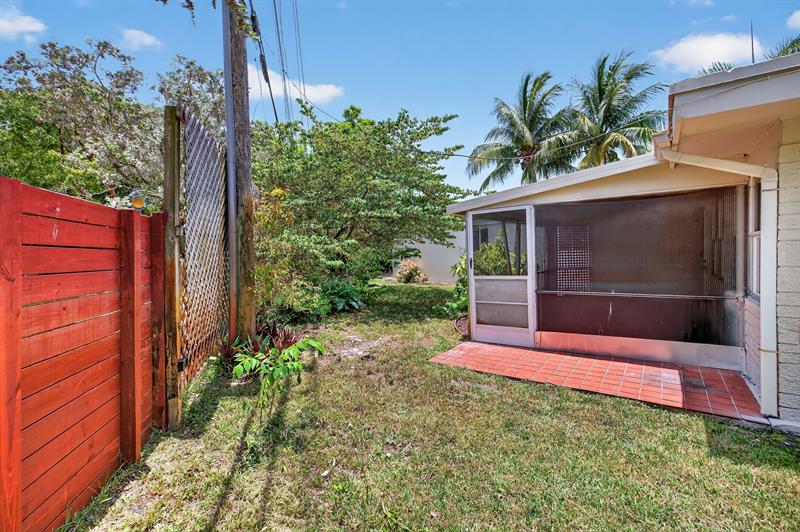 Image 62 of 64 For 2924 8th Ave