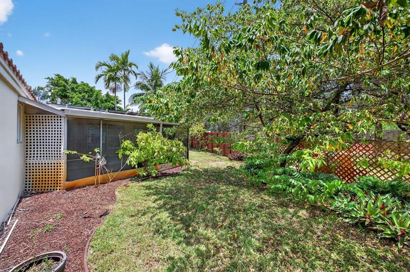 Image 64 of 64 For 2924 8th Ave