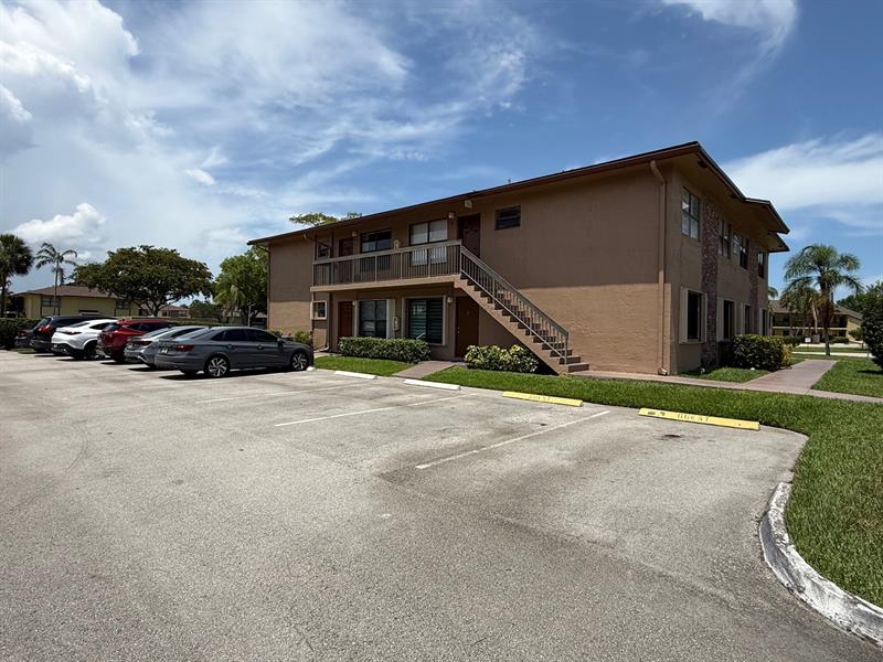 Details for 10056 Winding Lake Rd  204, Sunrise, FL 33351