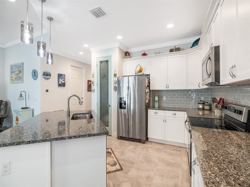 Image 17 of 45 For 2557 Bella Vista Cir