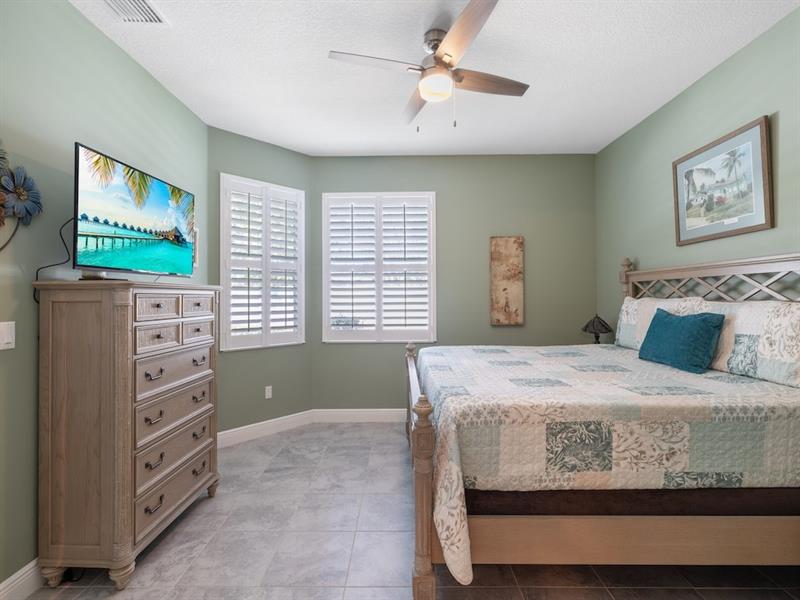 Image 26 of 45 For 2557 Bella Vista Cir