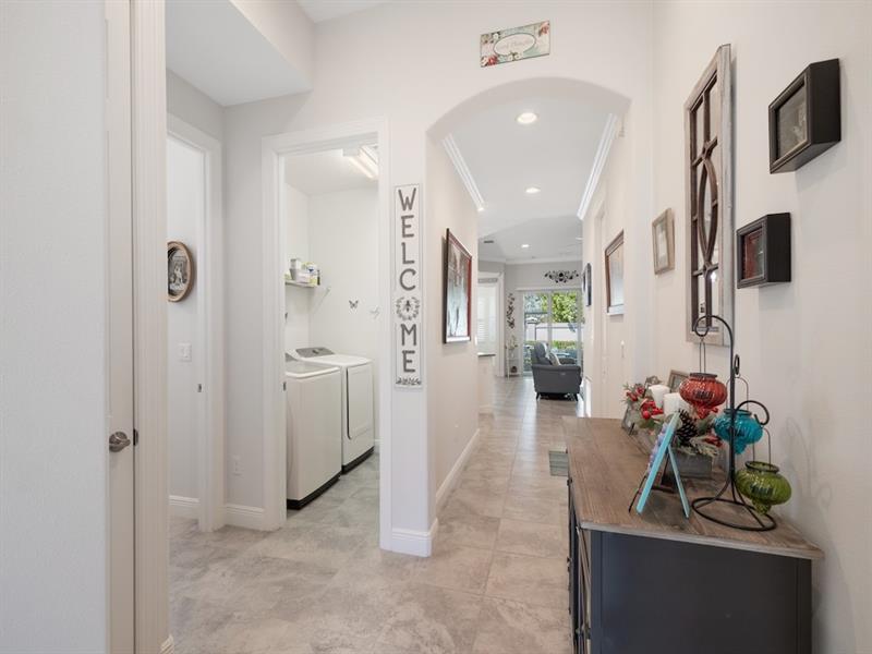 Image 6 of 45 For 2557 Bella Vista Cir