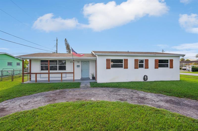 Details for 201 66th Ter, Hollywood, FL 33024