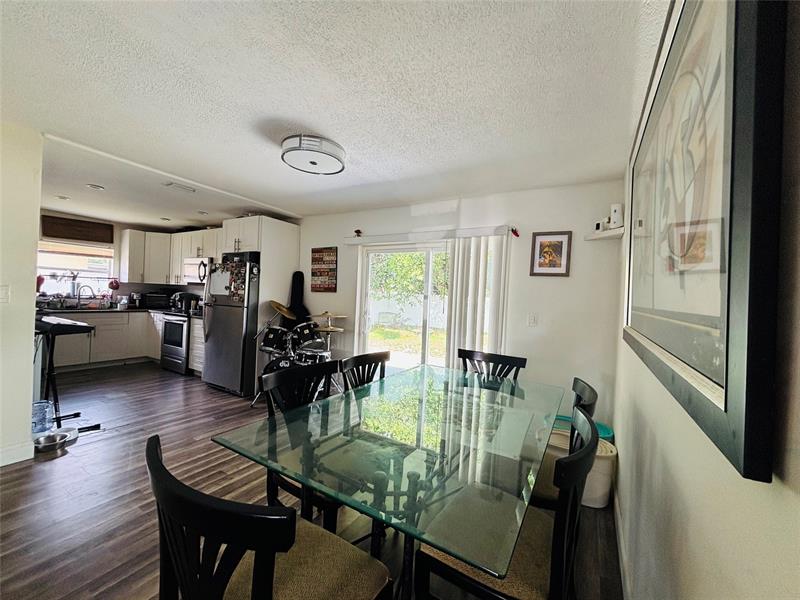 Image 6 of 20 For 426 79th Ter