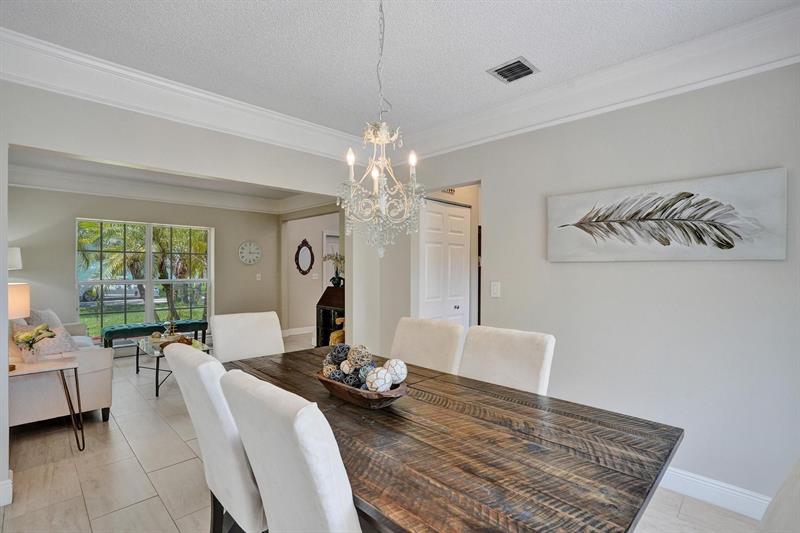 Image 11 of 81 For 10582 Grove Pl