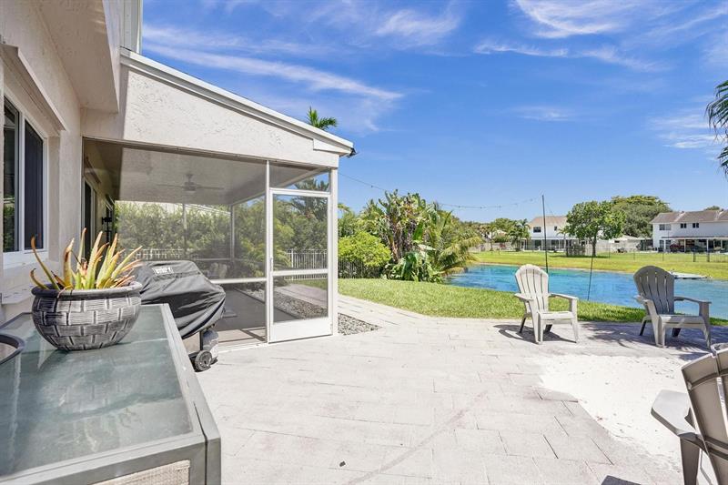 Image 67 of 81 For 10582 Grove Pl