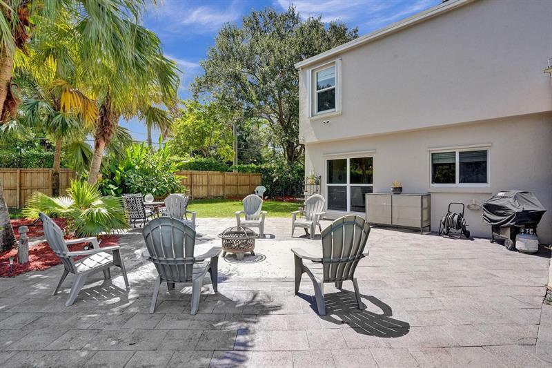 Image 69 of 81 For 10582 Grove Pl