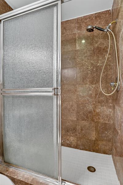 Image 26 of 41 For 2870 14th Street Cswy  104c