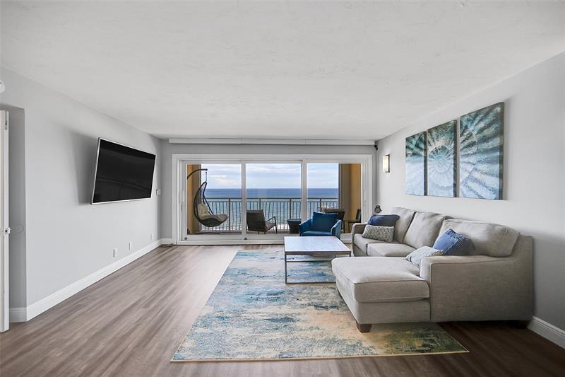 Image 13 of 36 For 328 Ocean Blvd  Ph 2