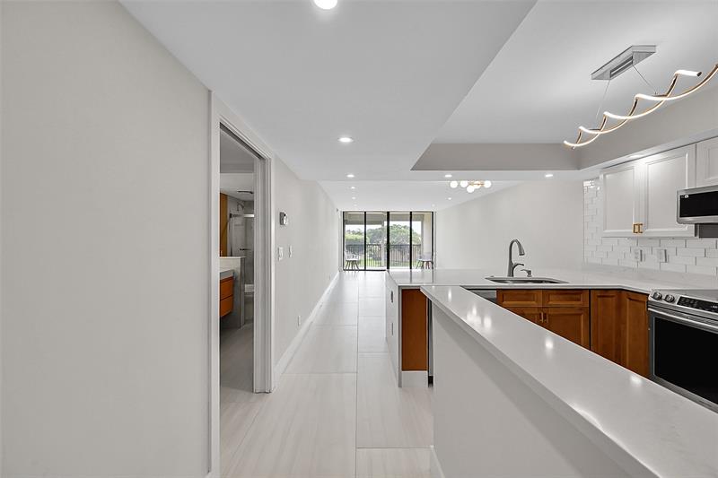 Details for 6547 Coral Lake Dr  411, Margate, FL 33063
