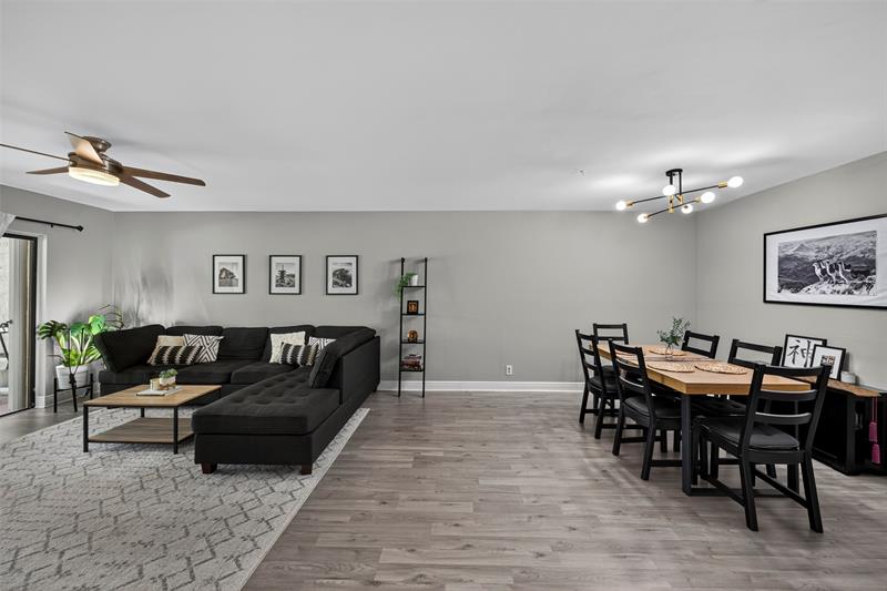 Image 17 of 34 For 412 Lakeview Dr  202