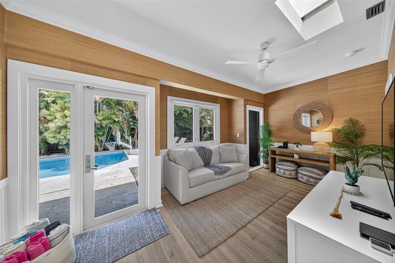 Image 39 of 80 For 2112 Manatee Drive