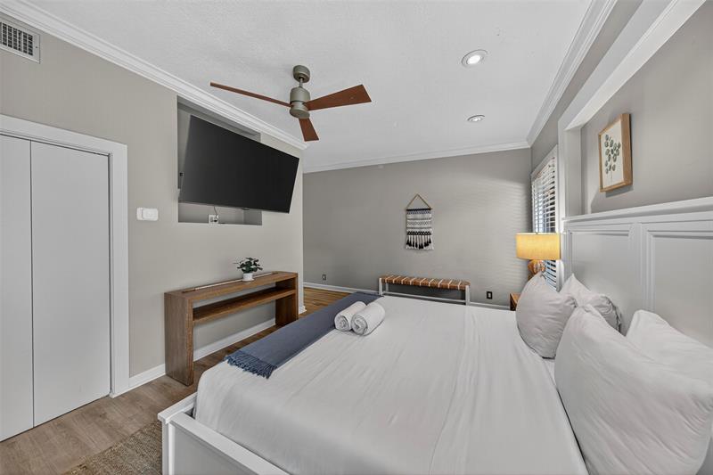 Image 48 of 80 For 2112 Manatee Drive