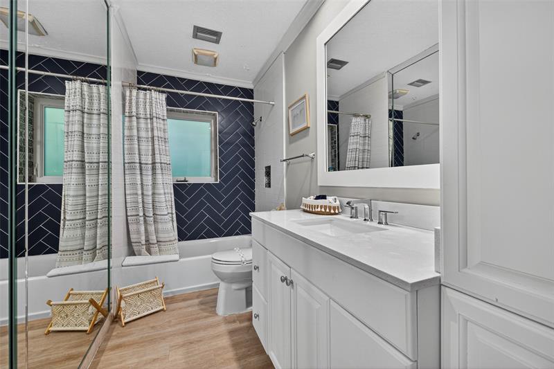 Image 60 of 80 For 2112 Manatee Drive