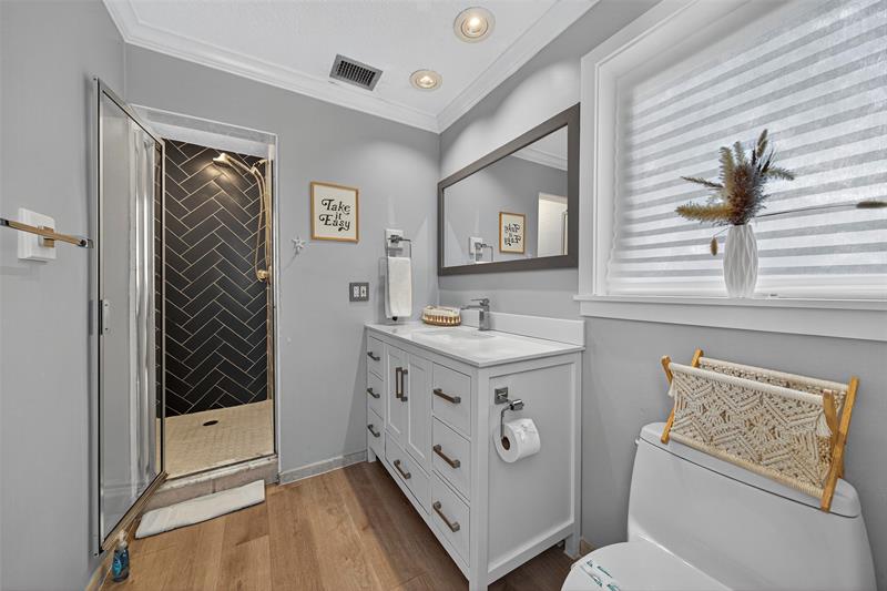 Image 61 of 80 For 2112 Manatee Drive