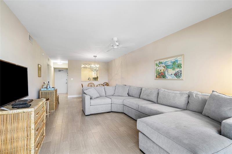 Image 14 of 49 For 6000 Ocean Blvd  4f