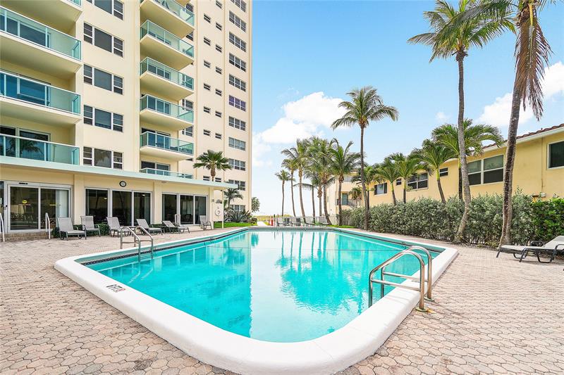 Image 31 of 49 For 6000 Ocean Blvd  4f