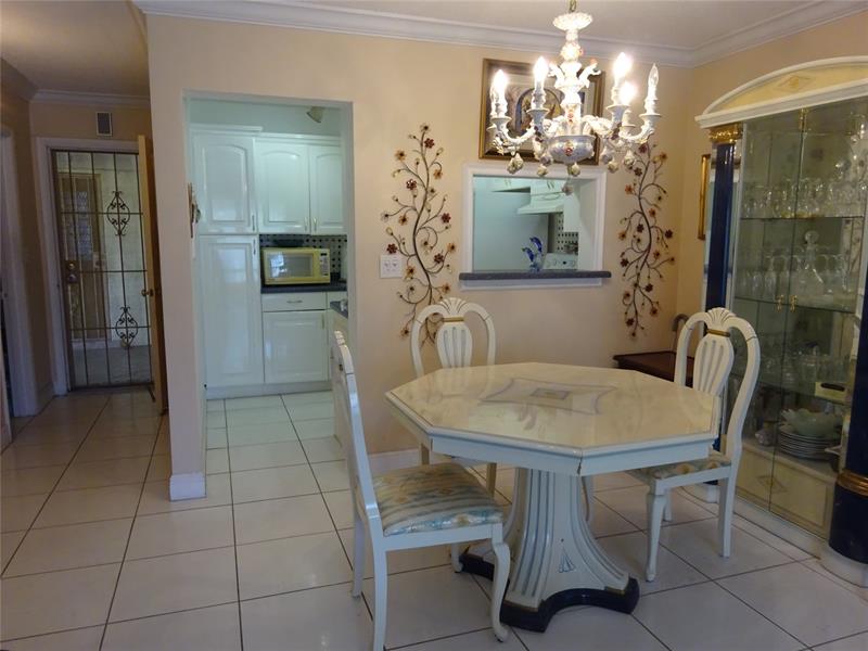 Image 4 of 18 For 16750 14th Ave  312