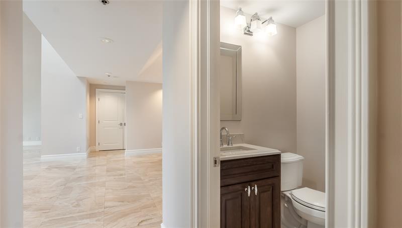 Image 14 of 62 For 4116 Palm Aire Dr  166b