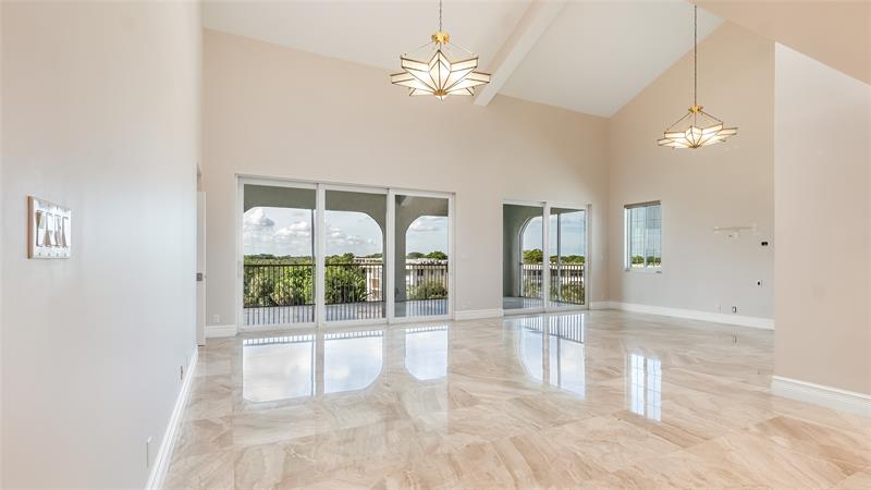 Image 15 of 62 For 4116 Palm Aire Dr  166b
