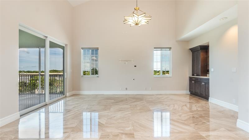 Image 18 of 62 For 4116 Palm Aire Dr  166b