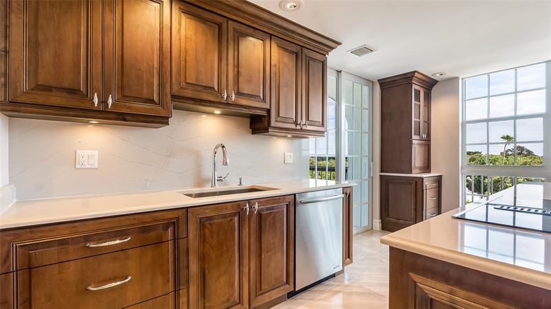 Image 25 of 62 For 4116 Palm Aire Dr  166b