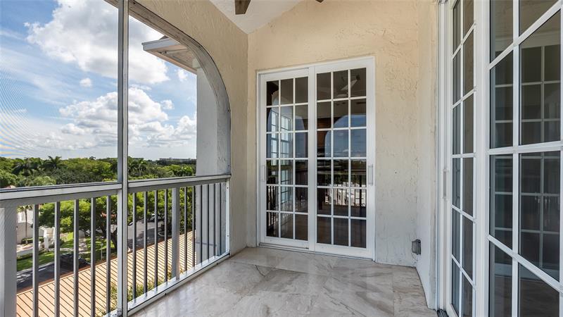 Image 51 of 62 For 4116 Palm Aire Dr  166b
