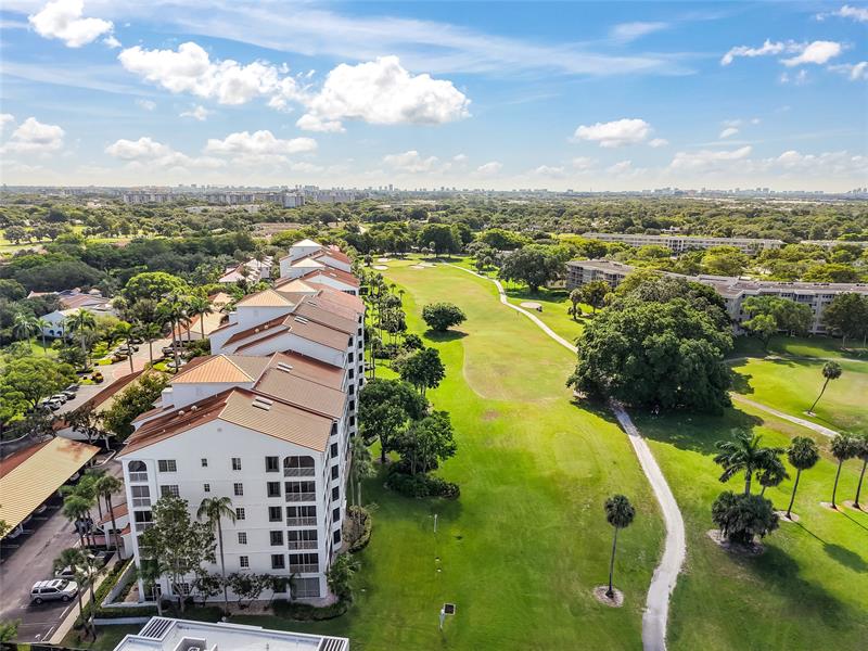 Image 55 of 62 For 4116 Palm Aire Dr  166b