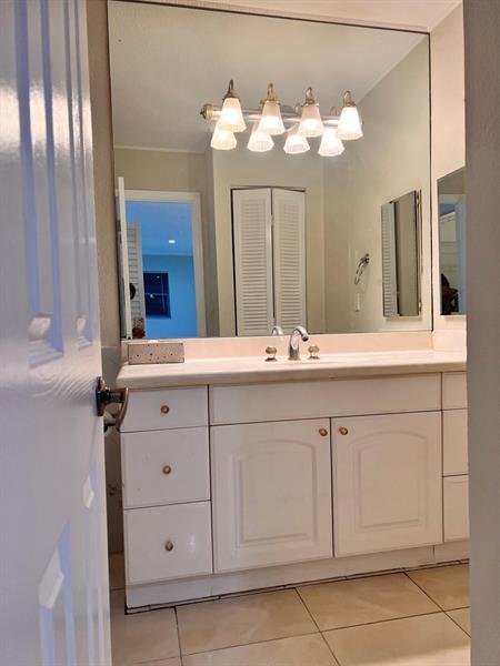 Image 10 of 10 For 22435 61st Way  221