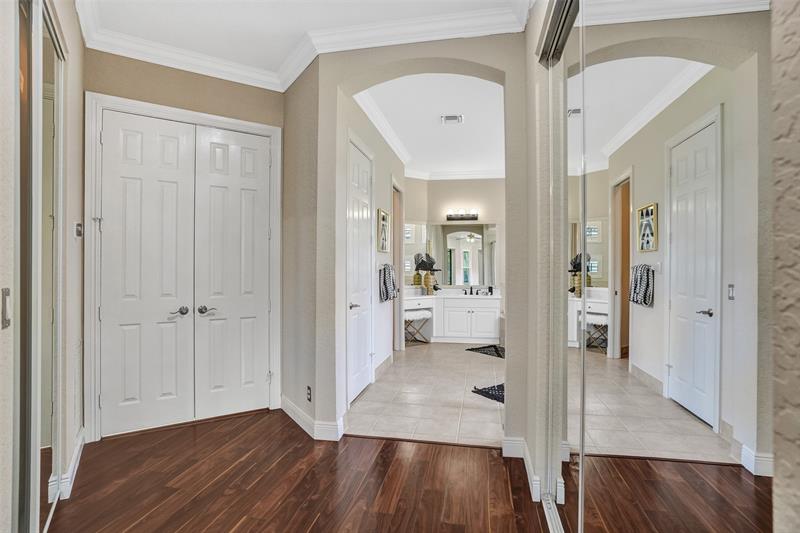 Image 18 of 100 For 6748 110th Way