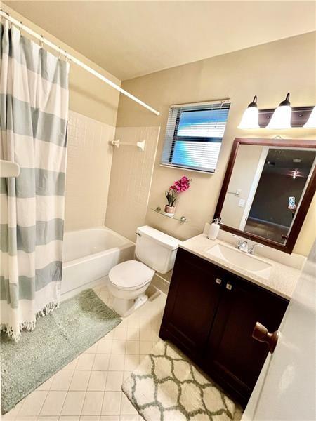 Image 11 of 30 For 3561 35th St  1622