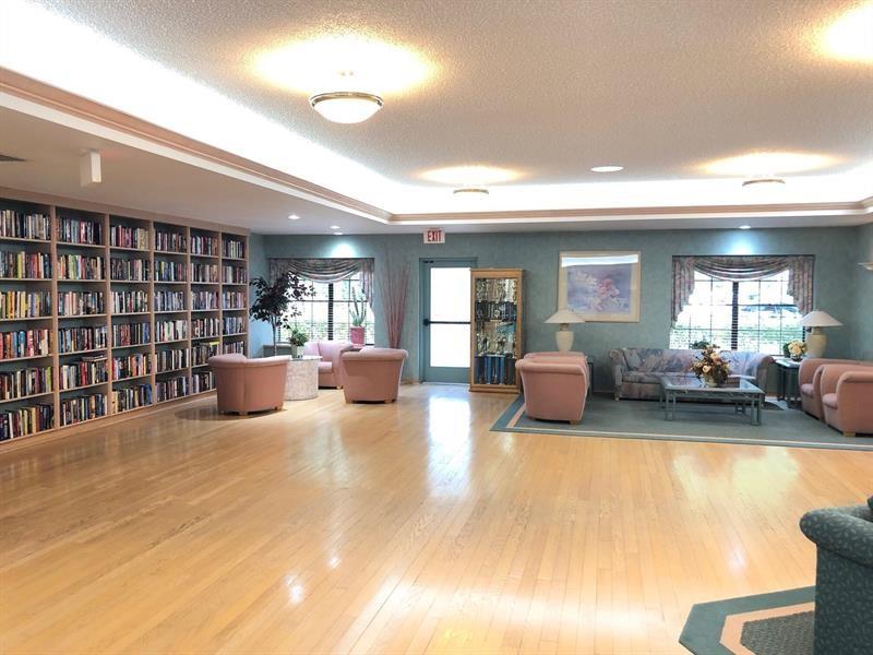 Image 20 of 30 For 3561 35th St  1622