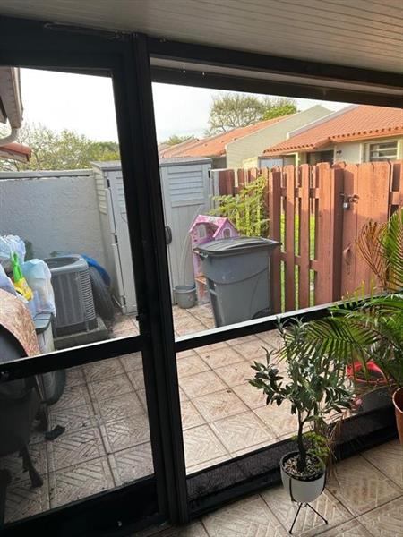 Image 24 of 28 For 11267 59th Pl