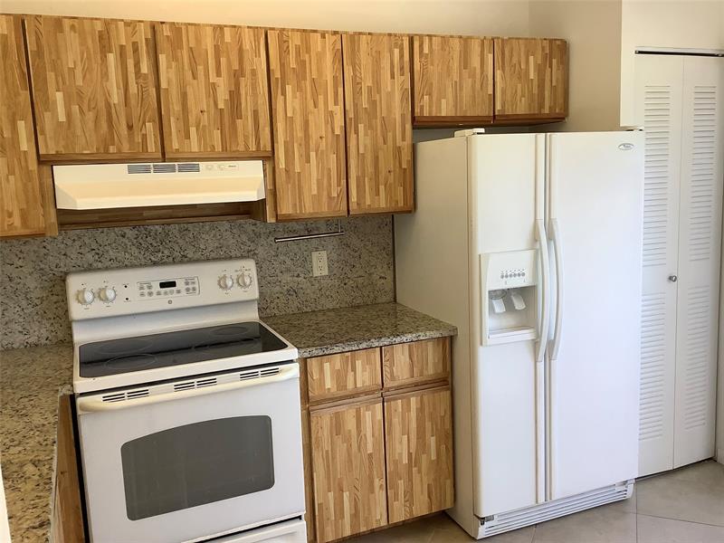 Image 11 of 43 For 10128 Boca Bend  C2