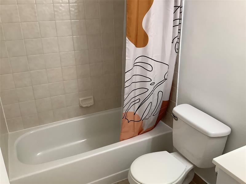 Image 26 of 43 For 10128 Boca Bend  C2