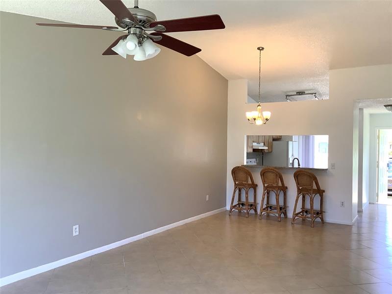 Image 28 of 43 For 10128 Boca Bend  C2