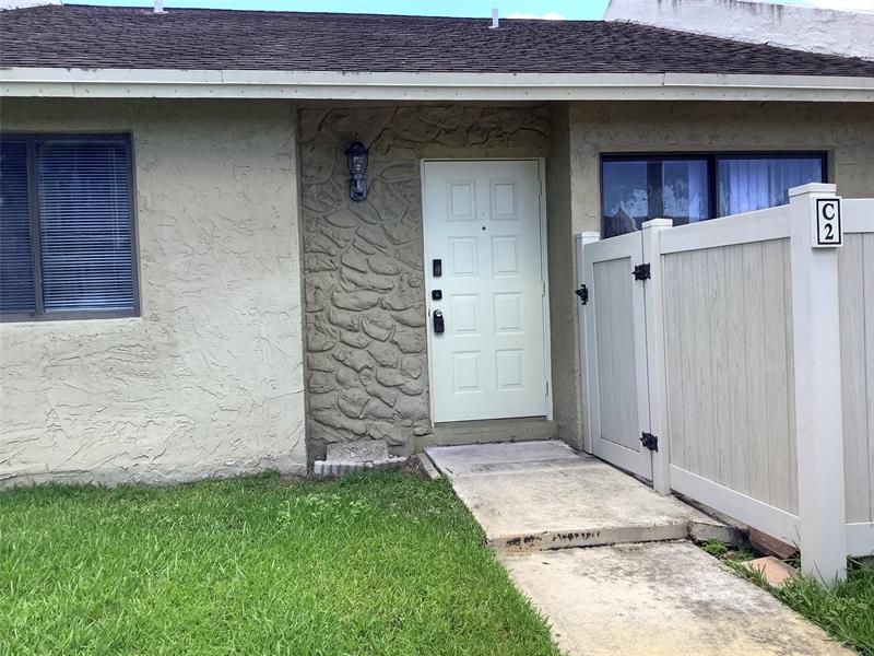 Image 37 of 43 For 10128 Boca Bend  C2