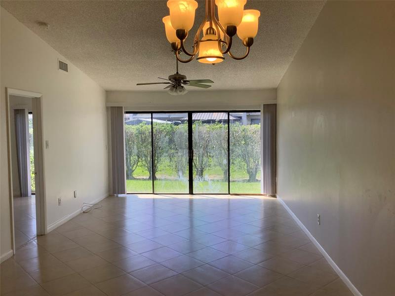 Image 6 of 43 For 10128 Boca Bend  C2
