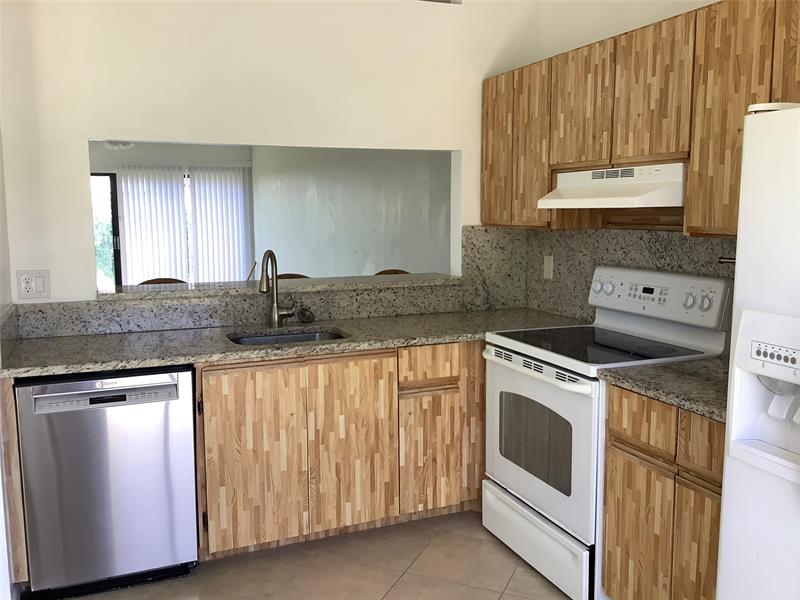 Image 8 of 43 For 10128 Boca Bend  C2