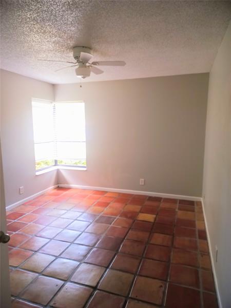 Image 14 of 21 For 3759 Cocoplum Cir  3759