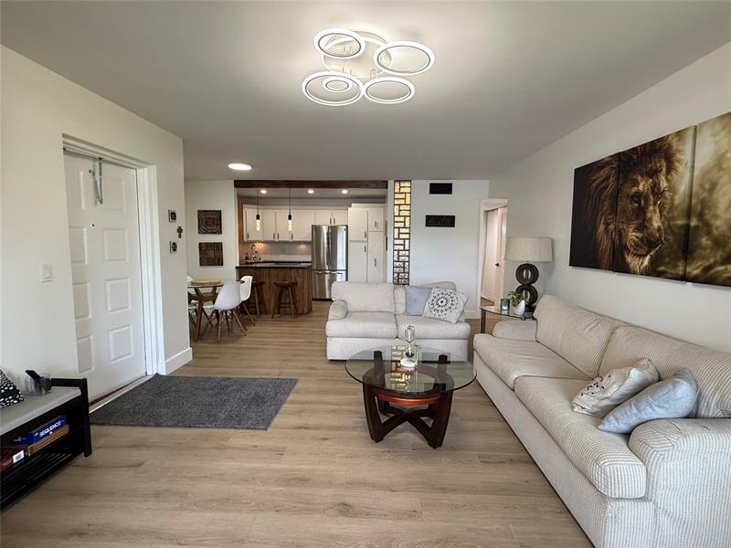 Image 5 of 26 For 714 Sunny Pine Way  F2