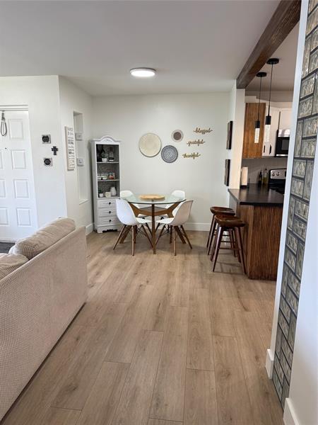Image 9 of 26 For 714 Sunny Pine Way  F2