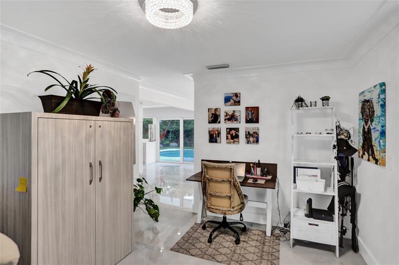 Image 29 of 67 For 2051 59th Ct